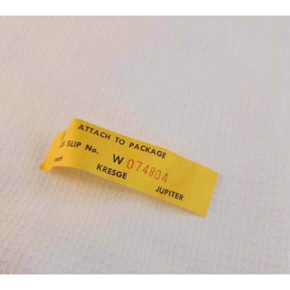 Waffle Weave White Polyester Vintage 80's Fabric 1 yard x 60 inch - Picture 2 of 9